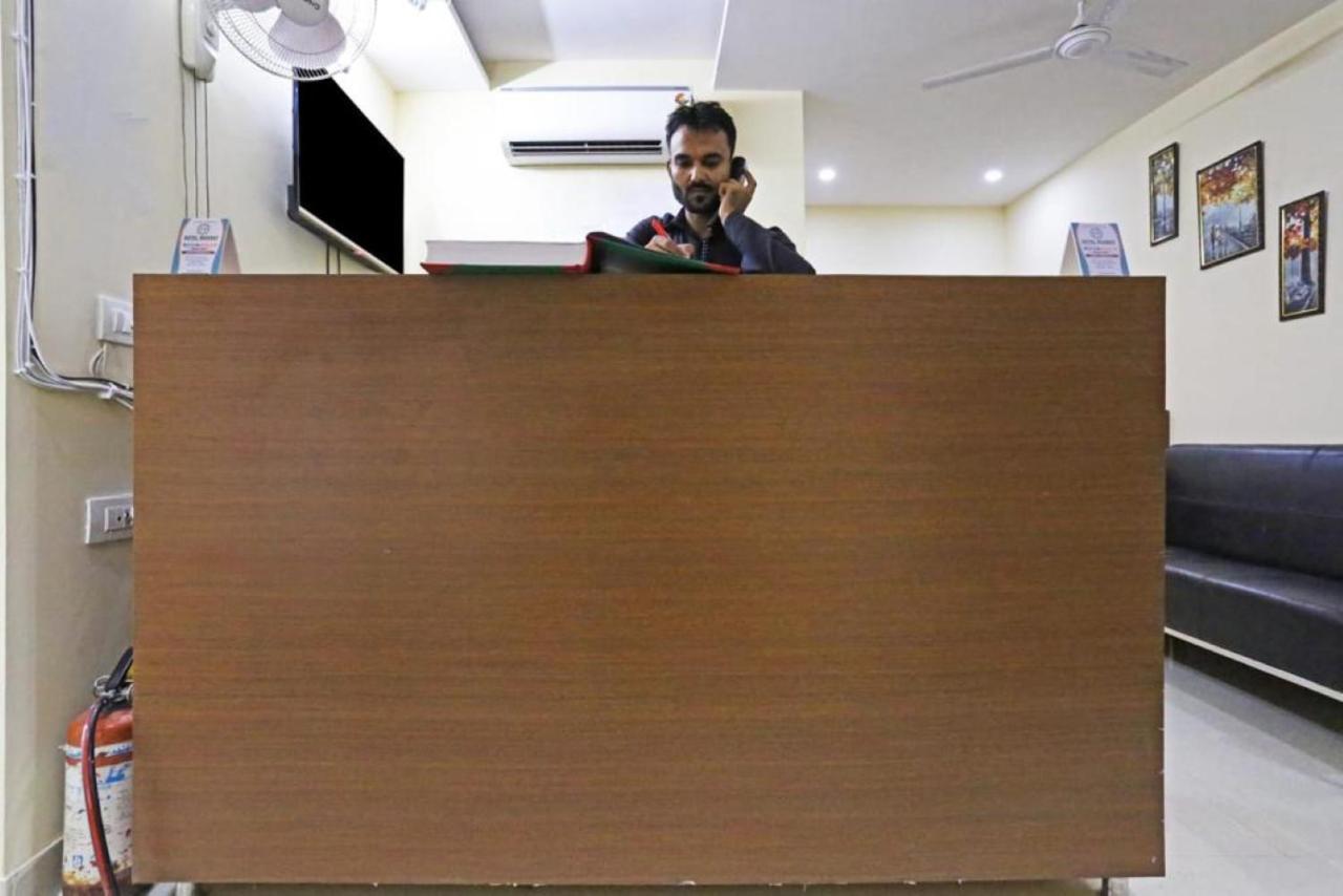 Hotel Mannat Bhera Enclave Ню Делхи Екстериор снимка