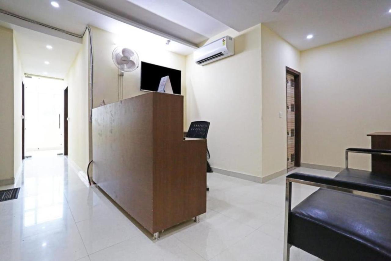Hotel Mannat Bhera Enclave Ню Делхи Екстериор снимка